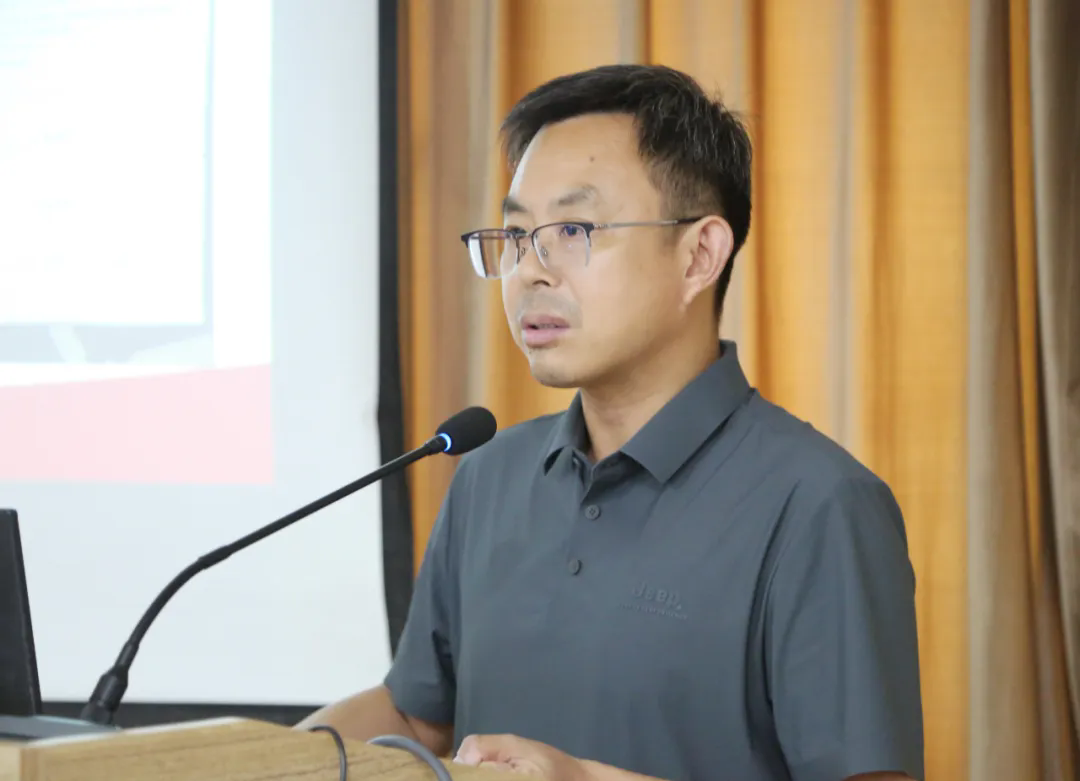 640 (1).webp (5).png 640 (1).webp (5).png